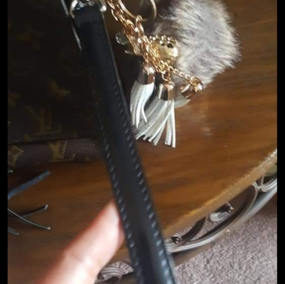 Bag - Picture 2 of 9